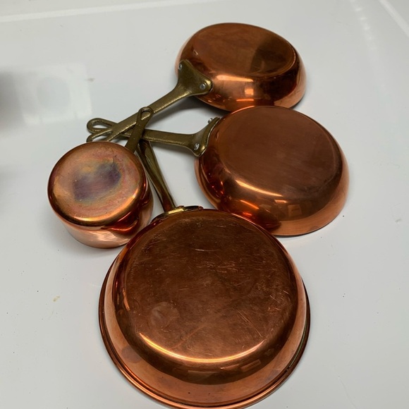 Mini brass frying pans and pot - Picture 1 of 14
